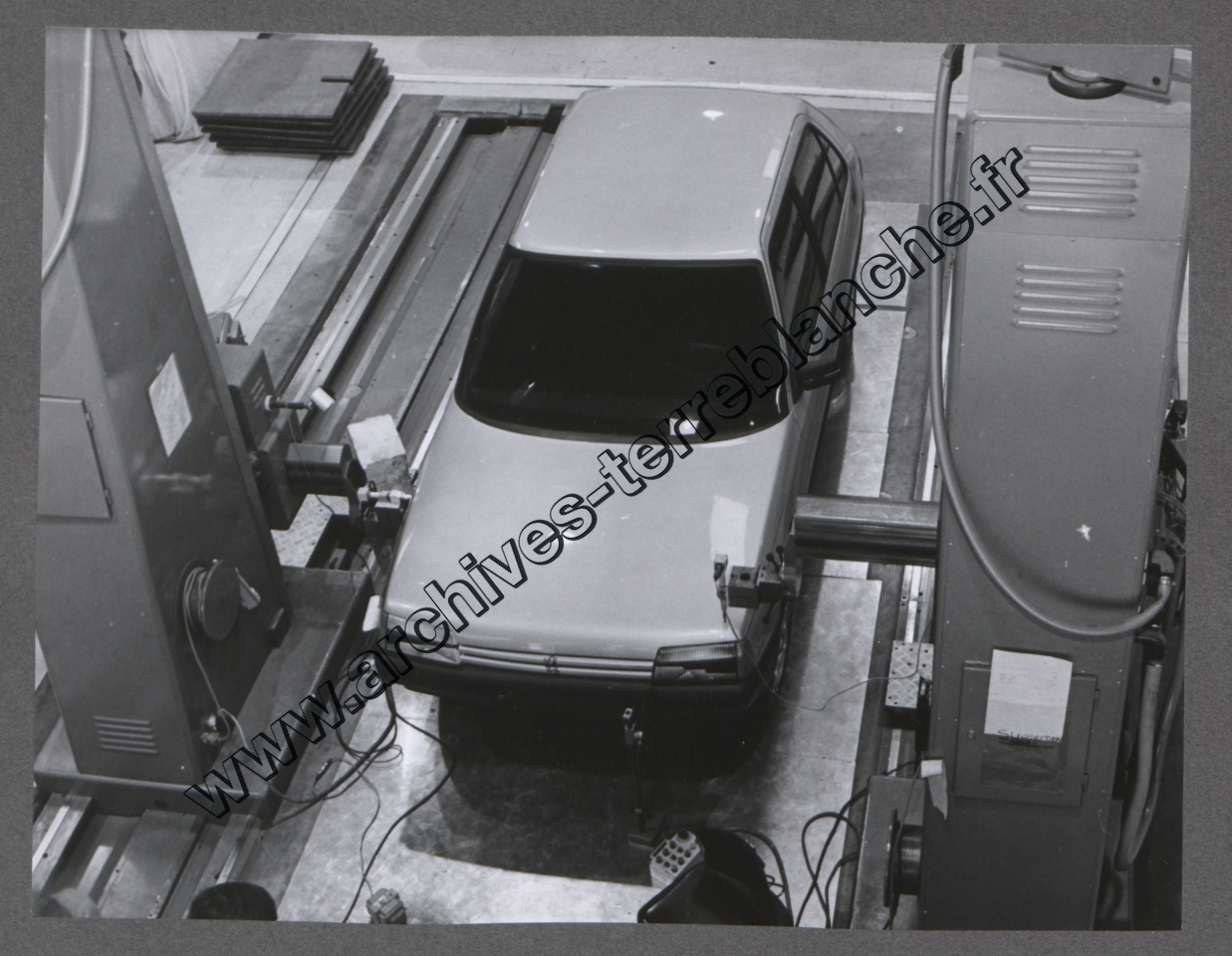 Maquettes et véhicules.