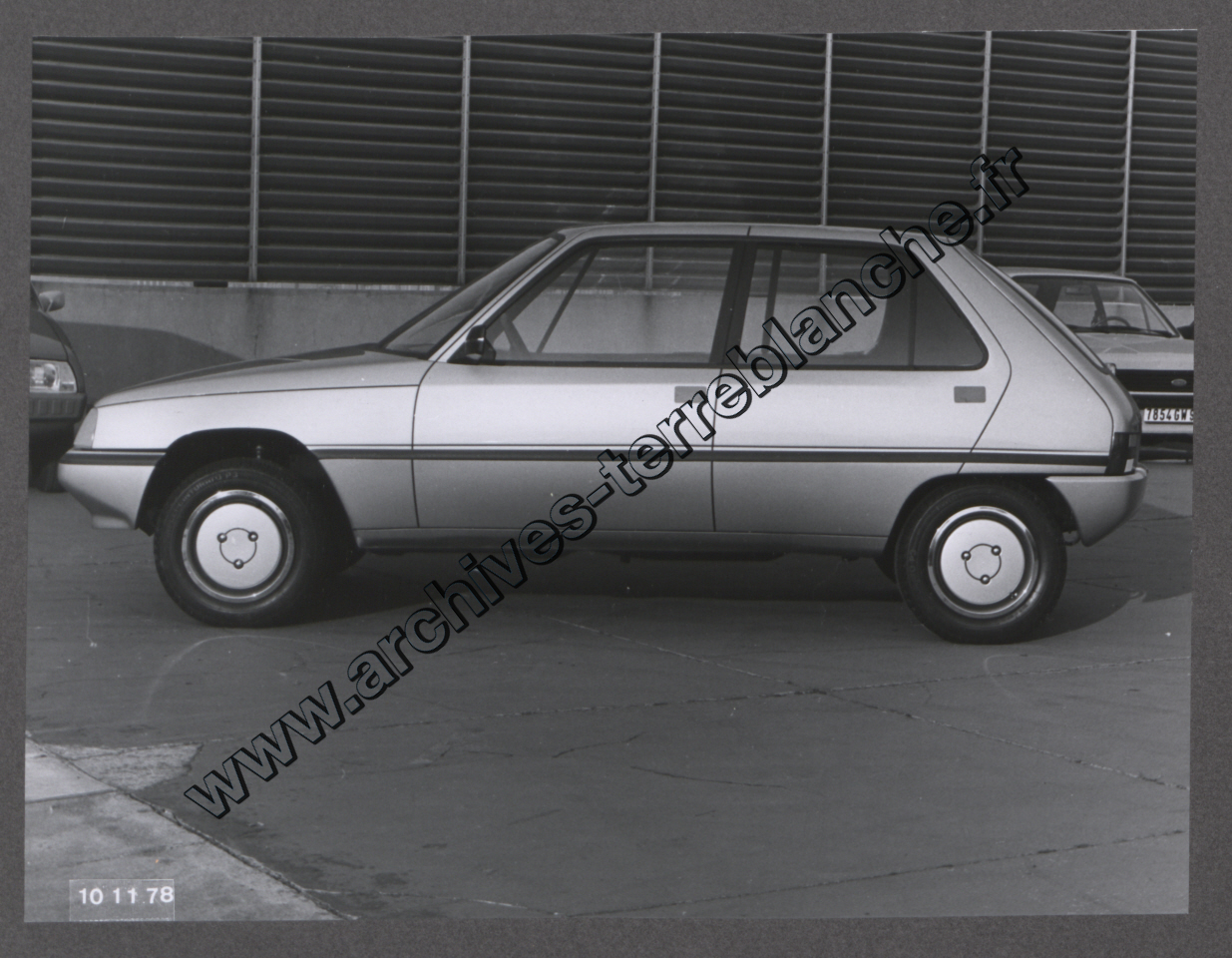 Maquettes et véhicules.