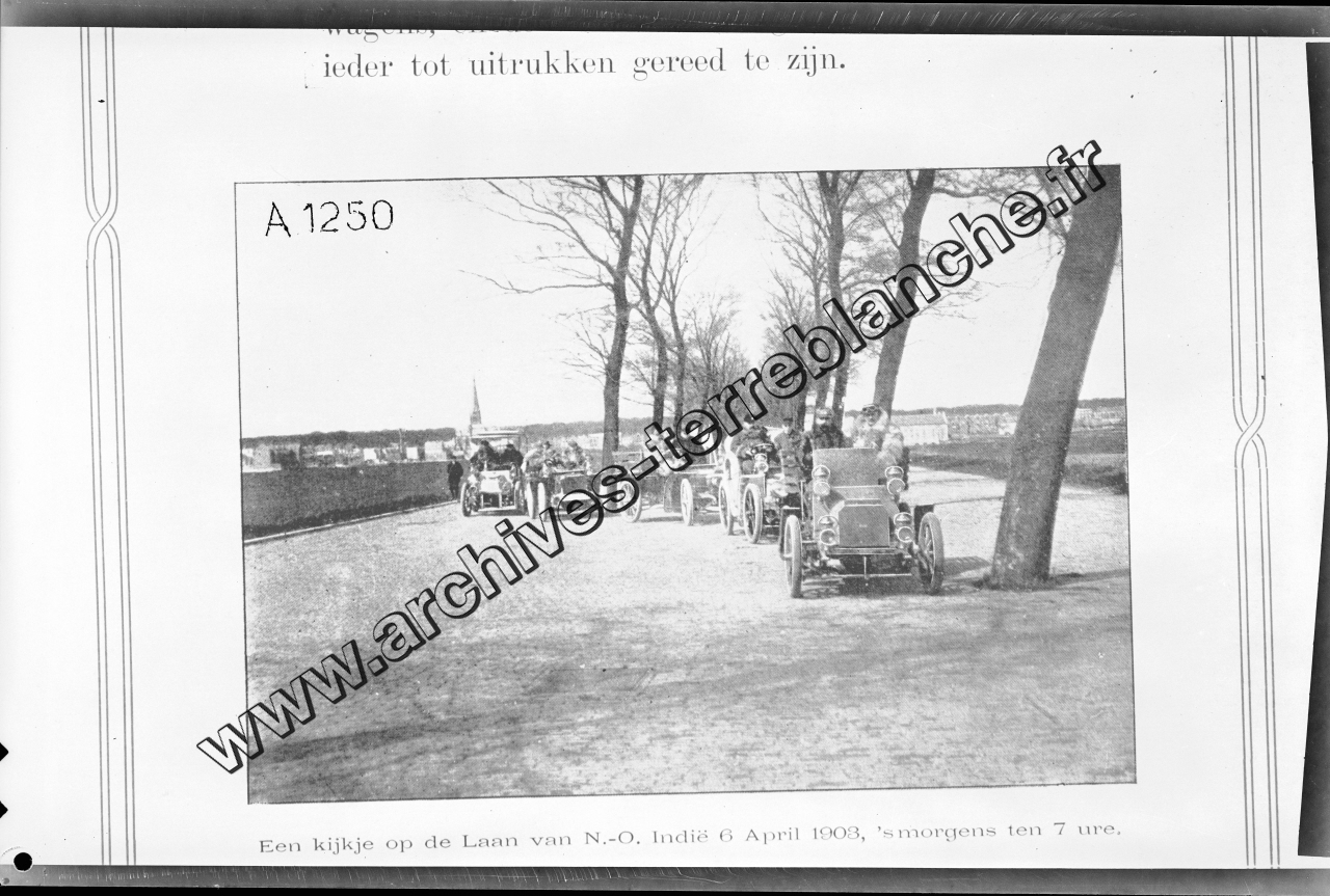 Een kijkje op de Laan van N.-O Indie 6 April 1903, 's morgens ten 7 ure