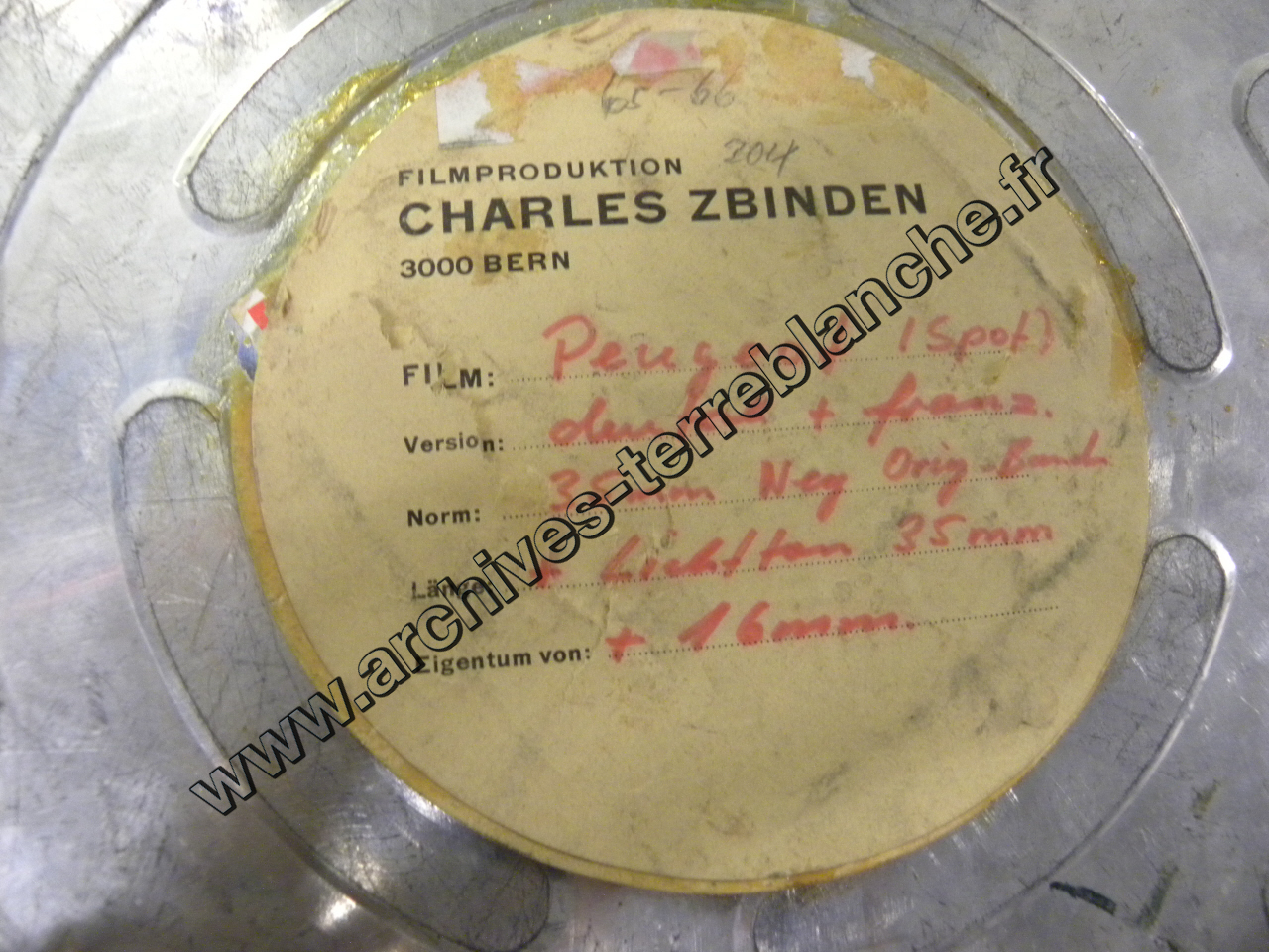 Peugeot spot 204 TV.